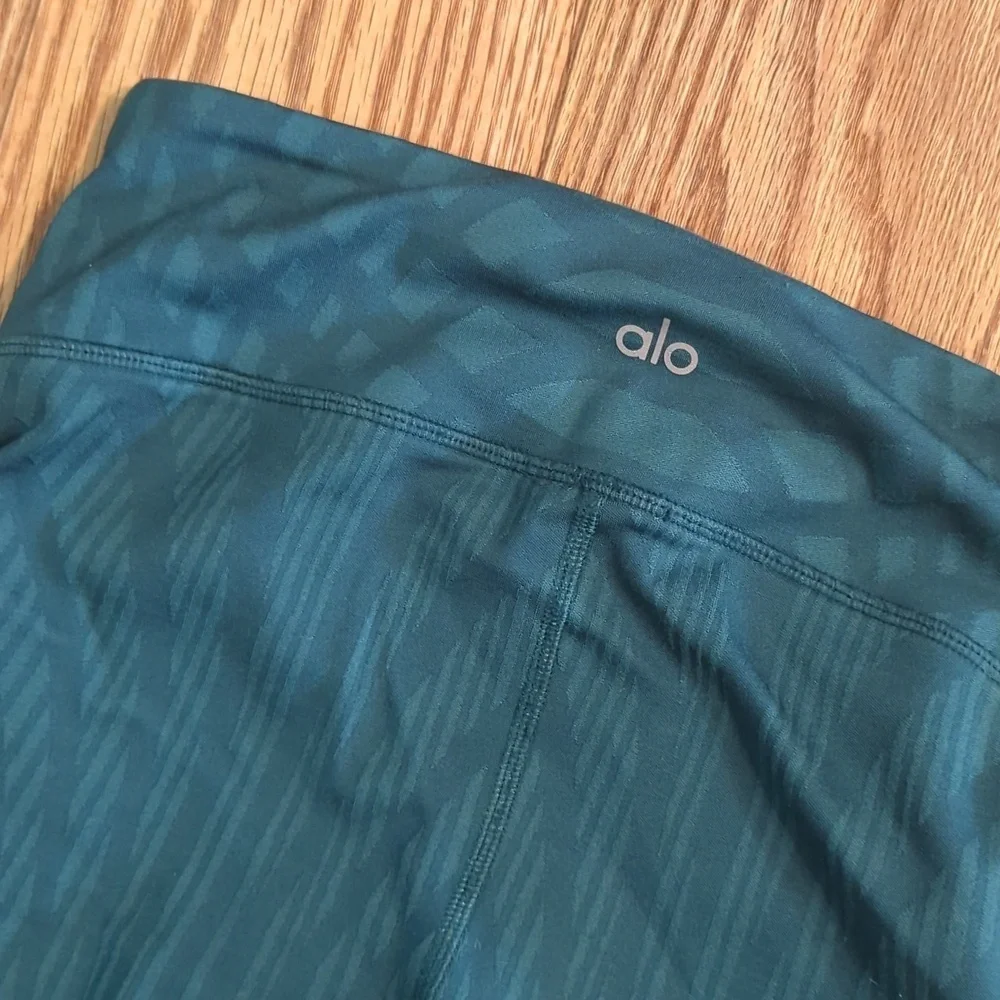 Alo Yoga Motion Yoga Leggings Green Sheer Women's Size Small*